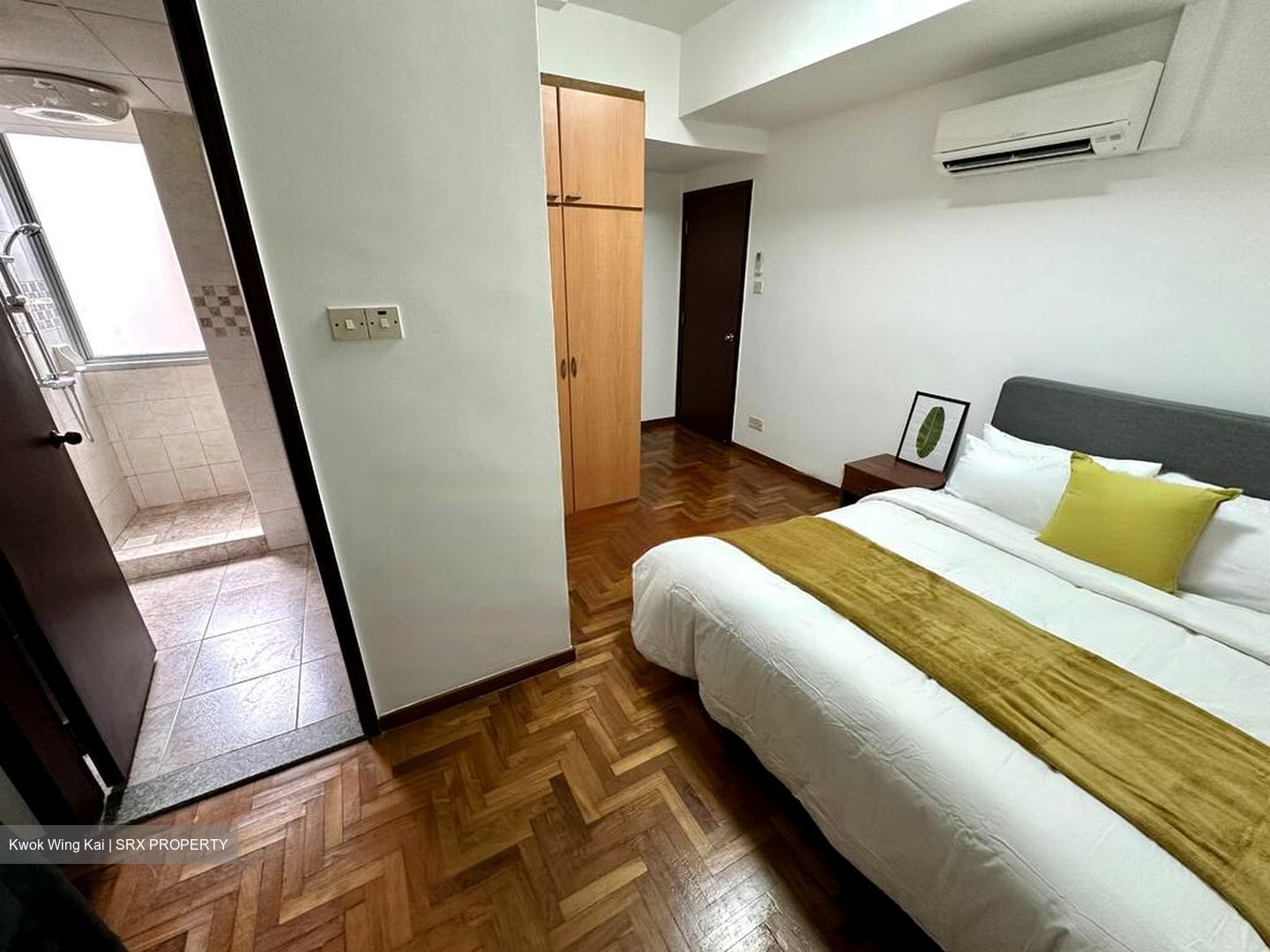 UE Square (D9), Apartment #558579481